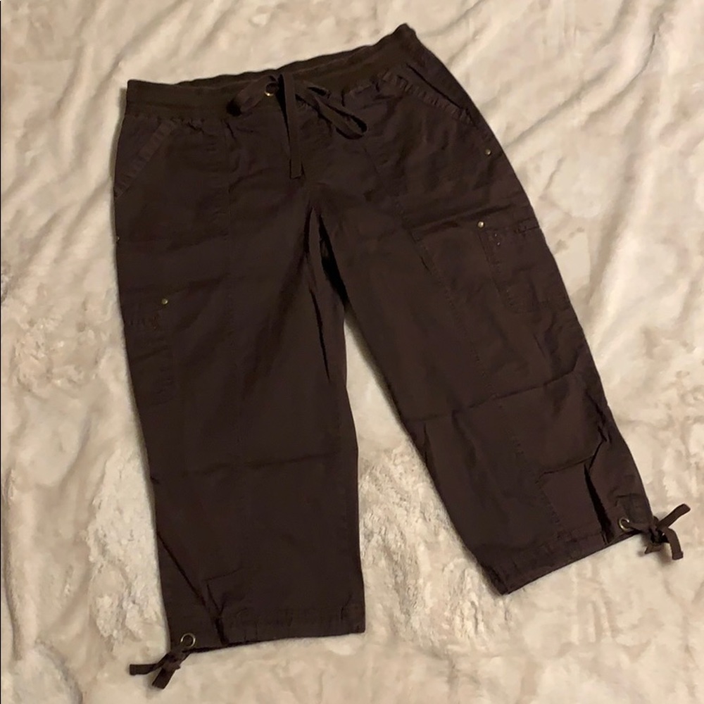 Brown Cropped Pants